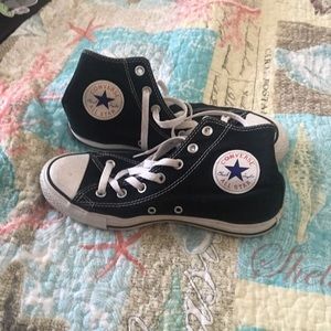 Black High-top Converse